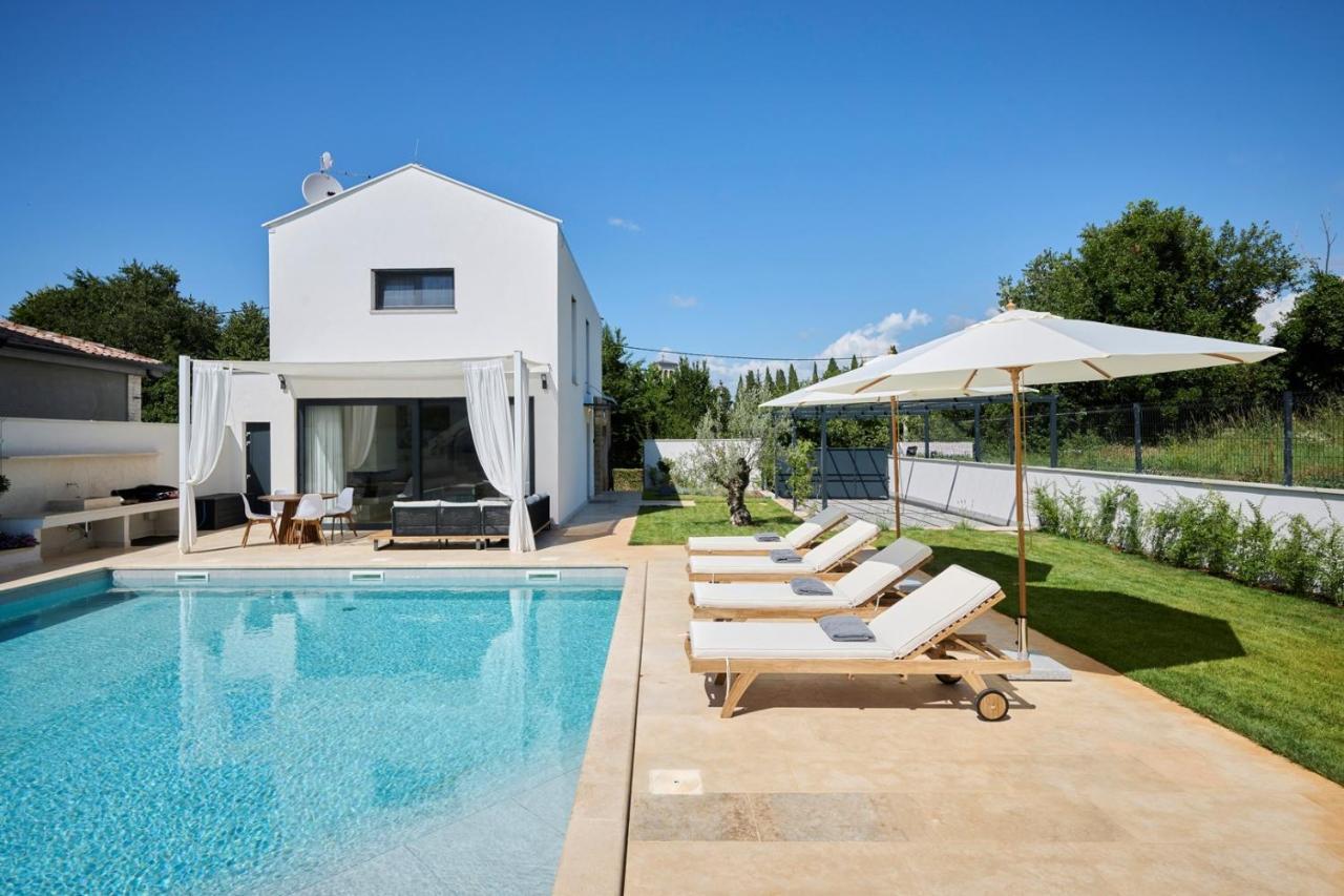 Villa Pura Vida With Pool And Whirlpool Near Umag Materada المظهر الخارجي الصورة